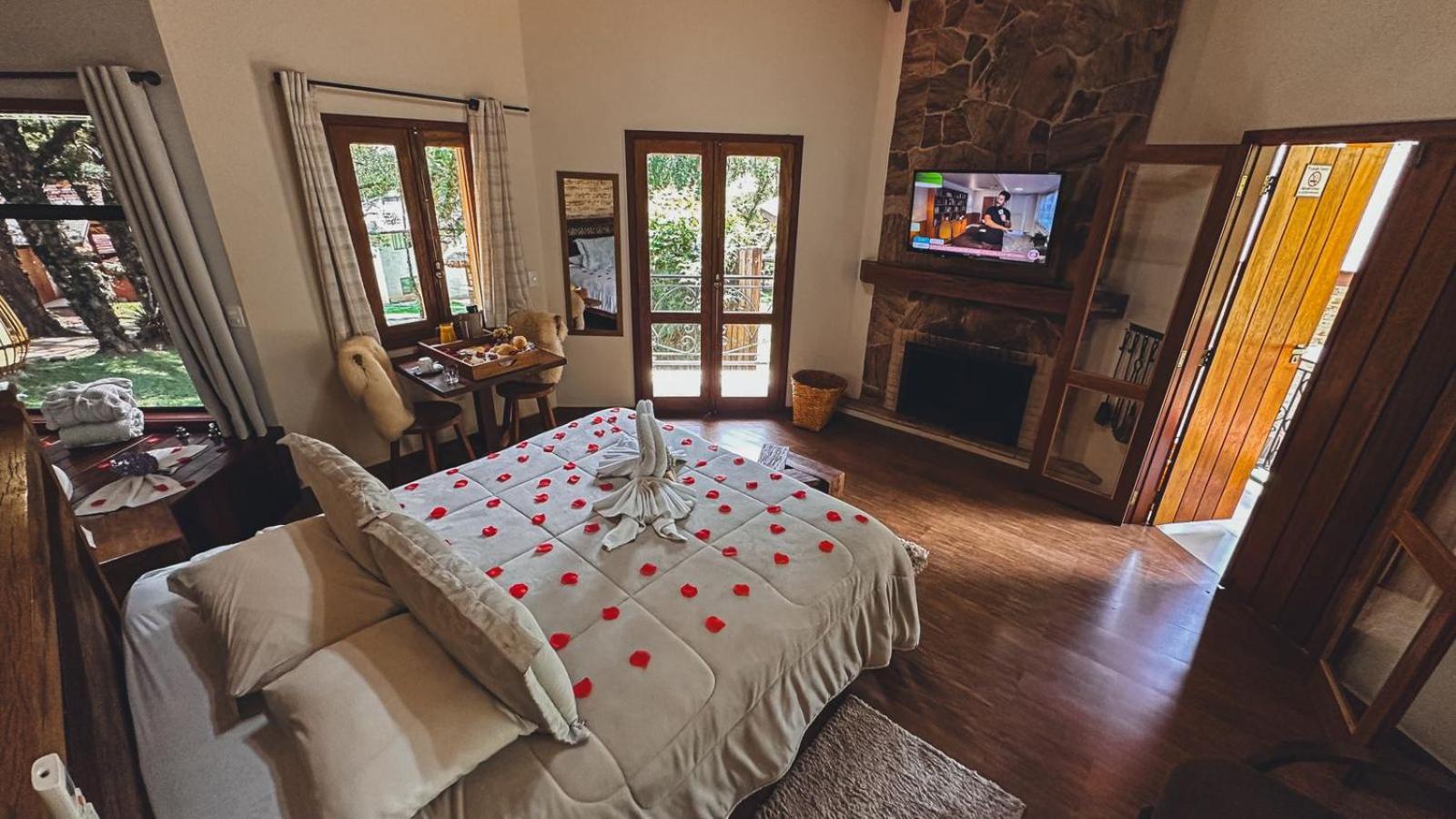 Pousada Villa D Encanto Монти-Верди Экстерьер фото